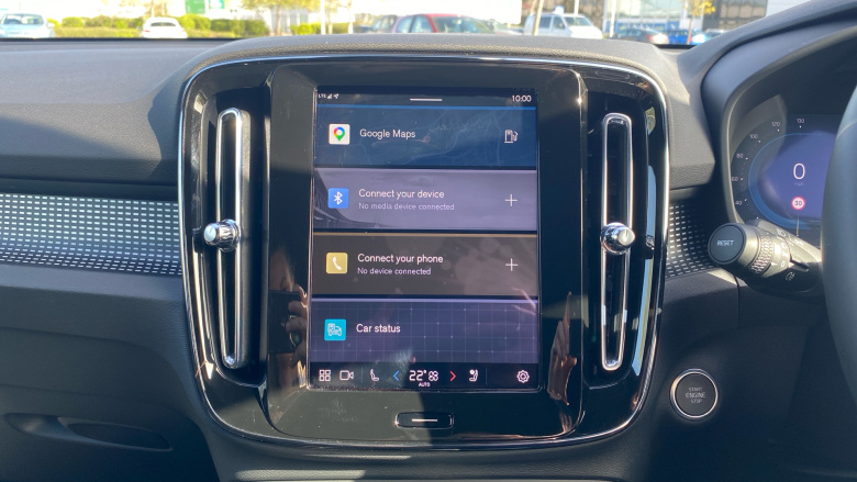 Volvo XC40 2.0 B4P Plus Dark 5dr Auto Petrol Estate